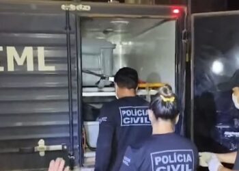 Mulher é encontrada morta dentro de residência no bairro Seis de Agosto, em Rio Branco