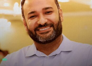 A EDUCAÇÃO AGRADECE