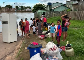 Chove, alaga e empobrece: o custo econômico invisível das enchentes no Acre