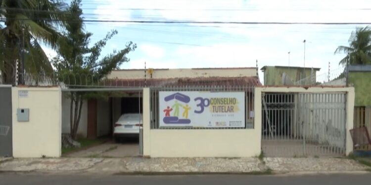 Conselheiros denunciam condições insalubres no prédio do 3º Conselho Tutelar de Rio Branco