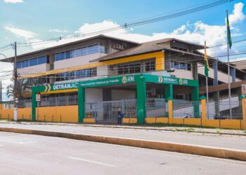 Detran Acre poderá liberar pagamento de multas e taxas no cartão de crédito, com parcelamento