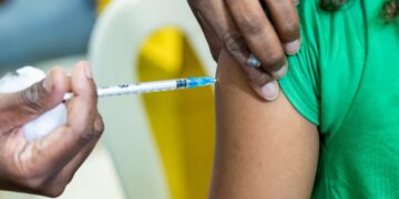 Rio Branco amplia cobertura vacinal contra o HPV e estende resgate para jovens de até 19 anos