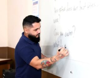 Centro de Estudos de Línguas divulga calendário de rematrículas para o 1º semestre de 2026