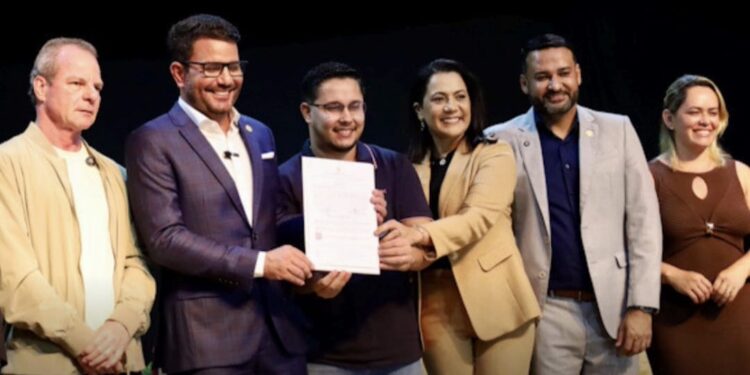 “Educação se faz com planejamento e valorização do professor”