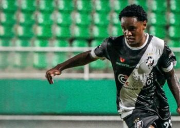 “Vou provar isso na Justiça”, diz jogador do Vasco-AC após negar participação no suposto caso de estupro