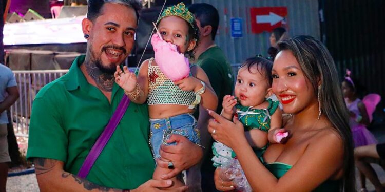 Segunda noite de folia: Veja o que rola neste sábado no Rio Branco Folia 2026