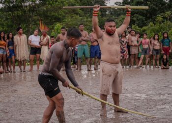 Em vídeo viral, indígena acreano revela ritual tradicional e ultrapassa 460 mil visualizações