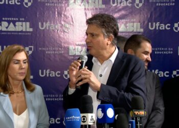 Ministro da Educação promete hospital universitário no Acre e diz que estado é o único sem unidade federal