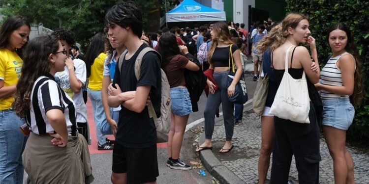 Pé-de-Meia Licenciaturas abre pré-inscrições nesta terça-feira