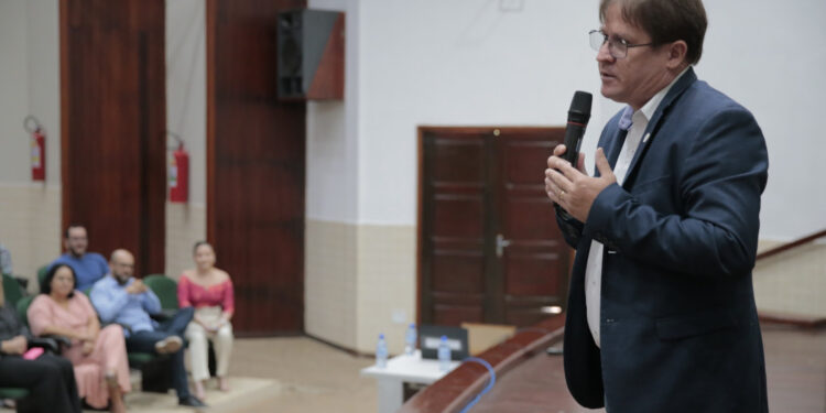 “Agora todo mundo é Ufac”, diz Josimar ao falar de gestão com vice de outra chapa