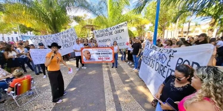 Sinteac convoca mobilização em Rio Branco para cobrar reajuste e cumprimento do piso