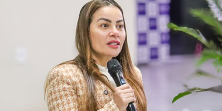 Ex-prefeita de Brasiléia Fernanda Hassem é exonerada de cargo no governo do Acre