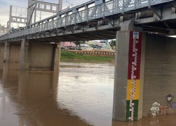Rio Acre volta a subir no Alto Acre e Defesa Civil alerta para nova elevação em Rio Branco