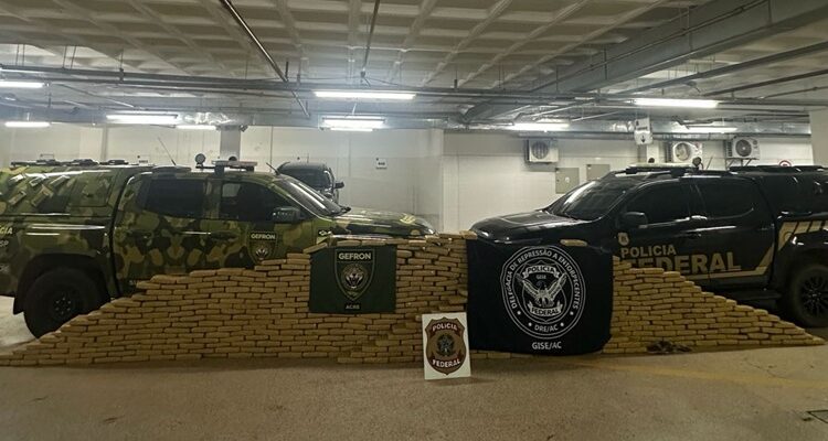 Operação contra o tráfico apreende mais de 630 kg de maconha e prende dois no Acre