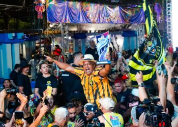 Bloco 6 É D+ contesta FGB, diz que não vai devolver troféu e leva disputa do Carnaval ao MPAC