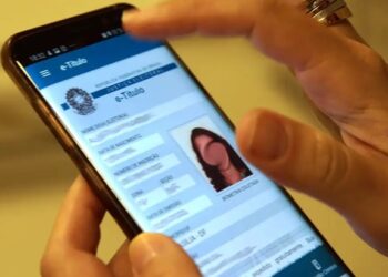 Eleitor tem um mês para regularizar pendências e ficar apto a votar