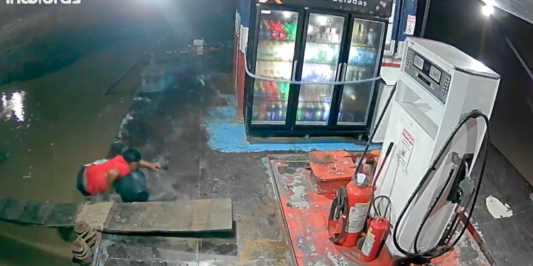 Corpo de adolescente indígena desaparecido no rio Tarauacá é encontrado por bombeiros