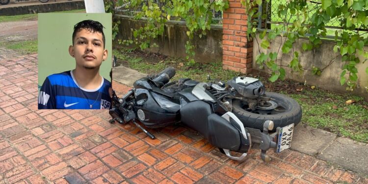 Motociclista morre após perder controle e bater no canteiro central na Via Chico Mendes
