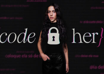 O Boticário lança movimento ‘Code Her’ para conscientizar mulheres a denunciar e agir contra crimes de manipulação de imagens digitais