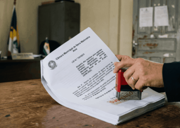 Tribunal Pleno suspende lei que aumenta salário de prefeito, vice-prefeito e secretários em Sena Madureira