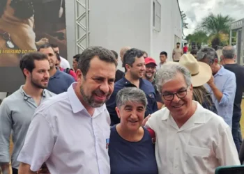 “Jorge representa o retorno do prestígio do Acre em Brasília”, diz Boulos em agenda no estado