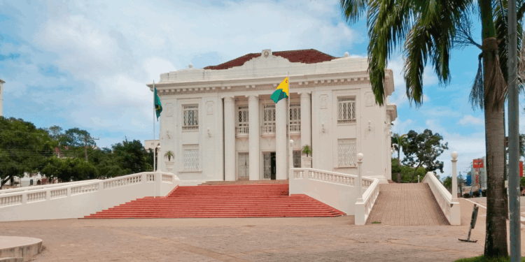 Governo do Acre atualiza sistema de combate às drogas e reformula conselho estadual