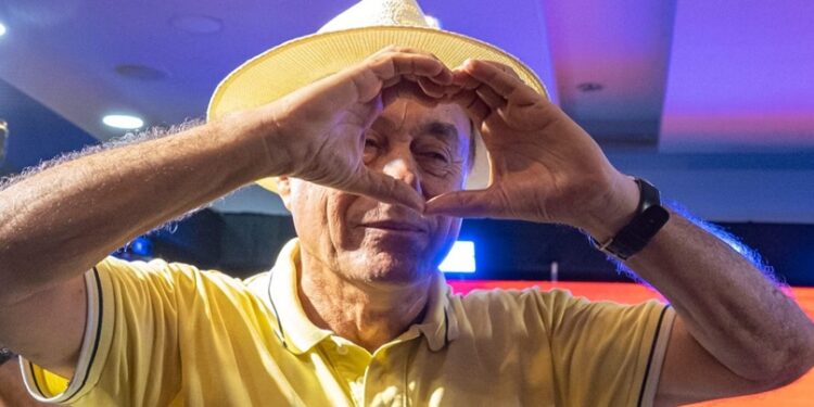 “Deixo essa prefeitura com a cabeça erguida”: Bocalom se despede do cargo de prefeito durante cerimônia de transmissão