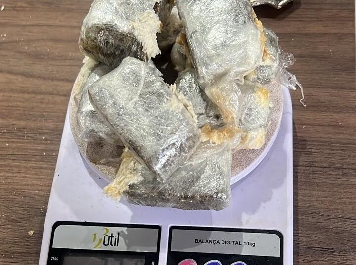 Visitante é preso ao tentar entrar em presídio com drogas escondidas em torradas