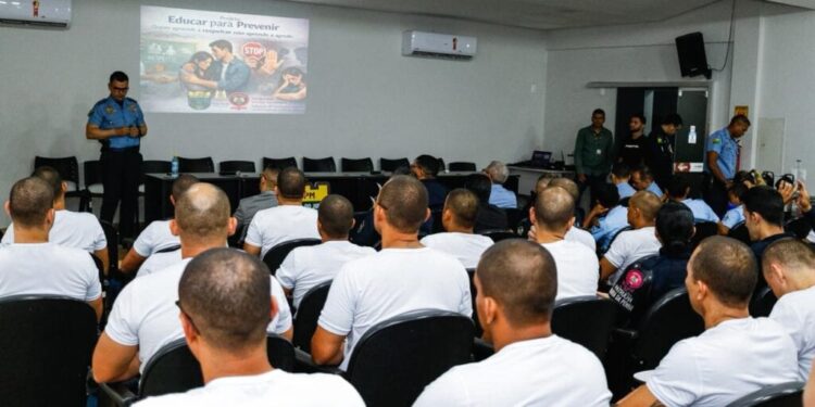 PM lança em Cruzeiro do Sul projeto de prevenção à violência contra a mulher