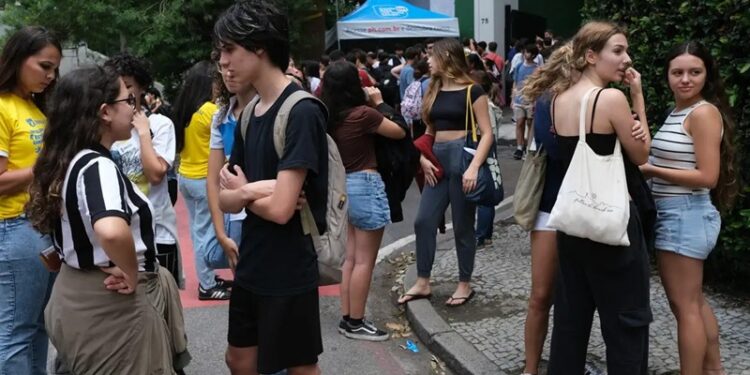 Enem 2026: inscrições começam nesta segunda; prazo vai até 5 de junho