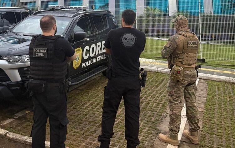 Operação com atuação da Polícia Civil do Acre apreendeu cerca de 350 kg de cocaína em três estados