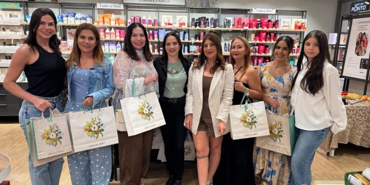 O Boticário realiza ação especial de Dia das Mães com influenciadoras e colunistas sociais