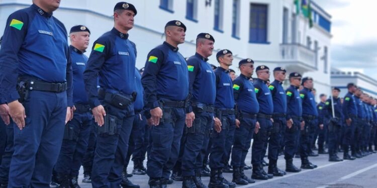 Novo concurso da PMAC terá 262 vagas para cargo de aluno soldado