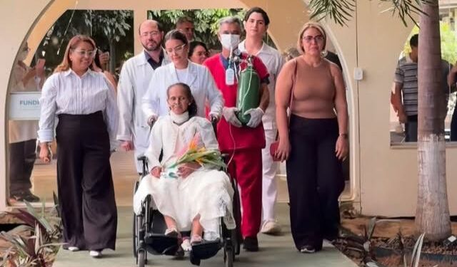 Amor em meio à luta: Paciente com câncer oficializa união em capela de hospital no Acre