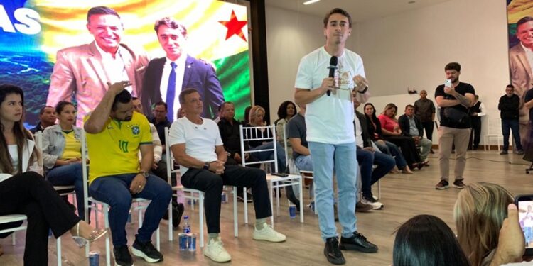 “Não tem coragem de andar aqui”, diz Nikolas Ferreira sobre Marina Silva durante evento no Acre