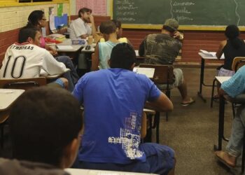 Encceja 2026: prazo de inscrição gratuita termina nesta sexta-feira