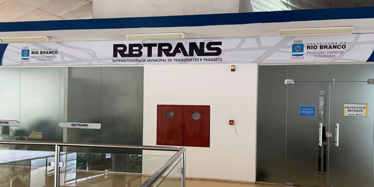 RBTrans lança edital para contratação emergencial de empresa de ônibus em Rio Branco