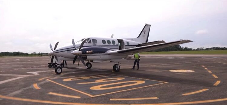 Gastos com táxi aéreo: levantamento aponta despesas milionárias no Acre