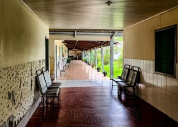 Sesacre efetua pagamento de dois meses atrasados à Casa Souza Araújo após cobrança da Diocese