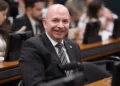 Gerlen Diniz declara apoio a Renan Santos para presidente e critica Bolsonaro: “Protegeu a família acima do país”