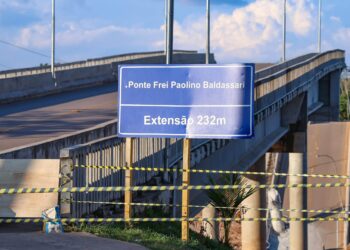 Boletim médico atualiza quadro de vítimas de desabamento de ponte em Sena Madureira; ex-juiz continua em estado grave