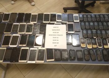 Governo publica banco para reunir dados de celulares roubados