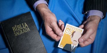 Propaganda política em igrejas pode resultar em cassação de candidaturas