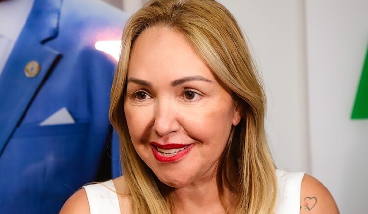Exoneração de Sula Ximenes do Deracre é oficializada no Diário Oficial