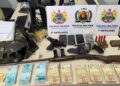 Suspeitos de agiotagem são presos com R$ 56 mil e armas em Rio Branco