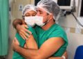 Homem doa rim para a esposa em segundo transplante intervivos do ano no Acre